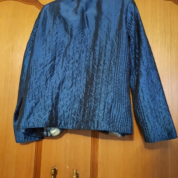 women's reversible jacket , Large, used , blue color - Picture 2 of 3